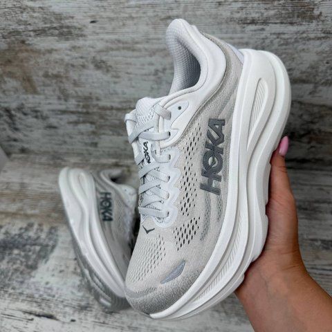 Hoka Bondi 9 WIDE 8q фото