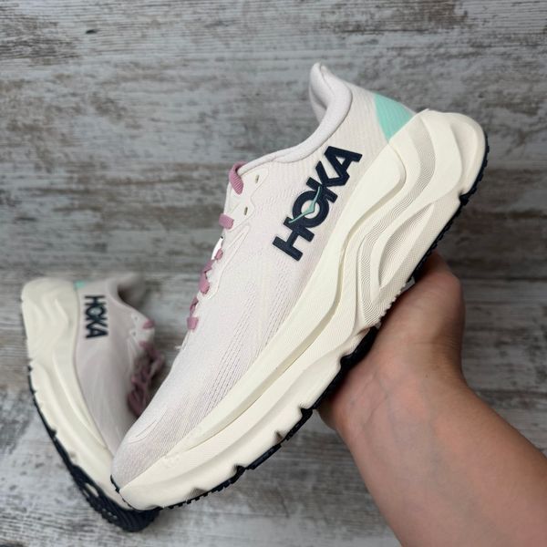 Hoka Arahi 8 Wide 96q фото