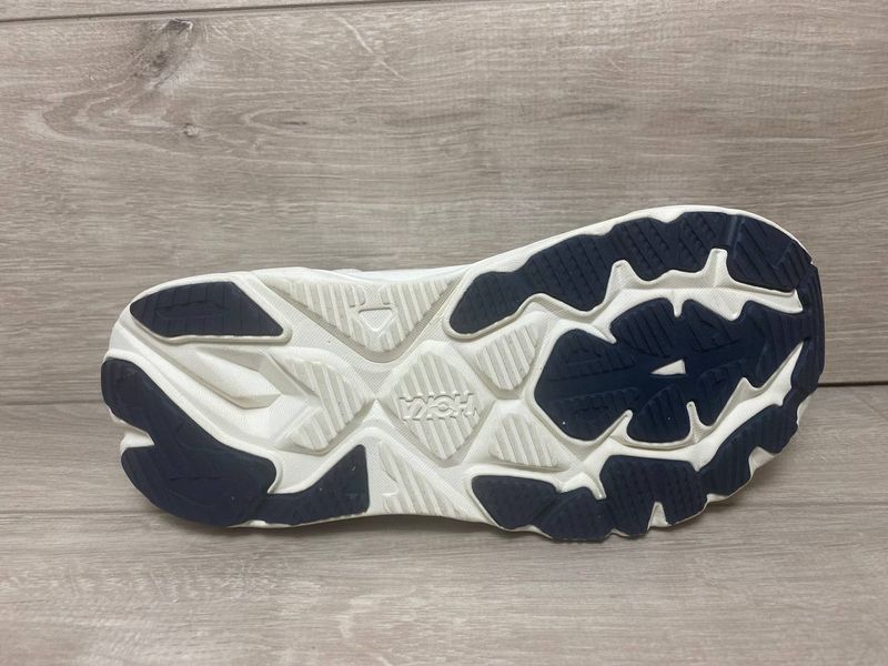 Hoka Arahi 8 X-Wide 45l фото